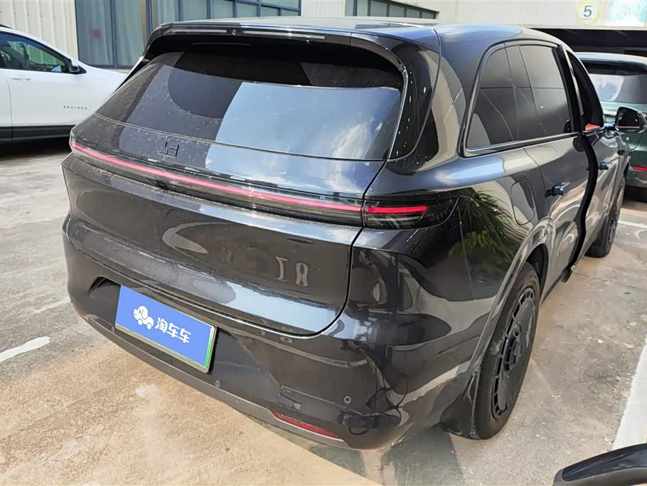 Li Auto Ideal L6
