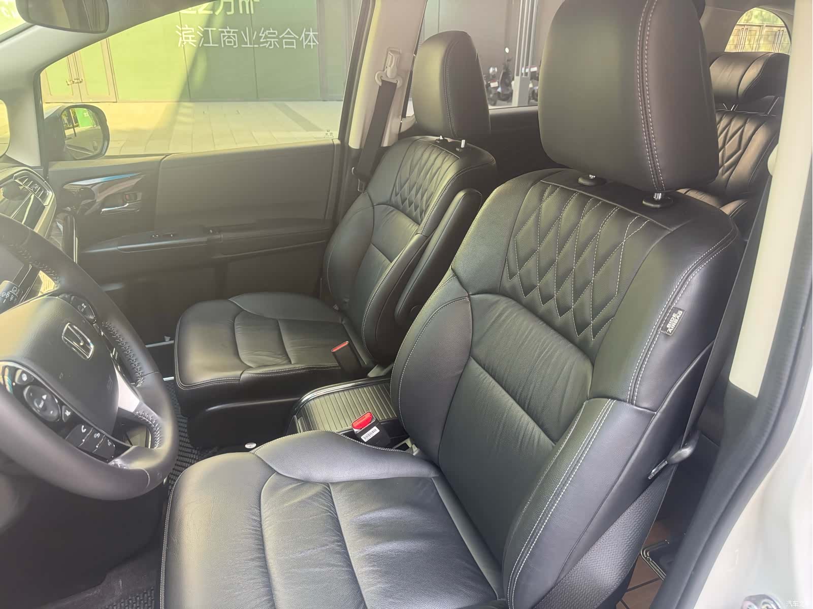 Honda Elysion, 2021 9
