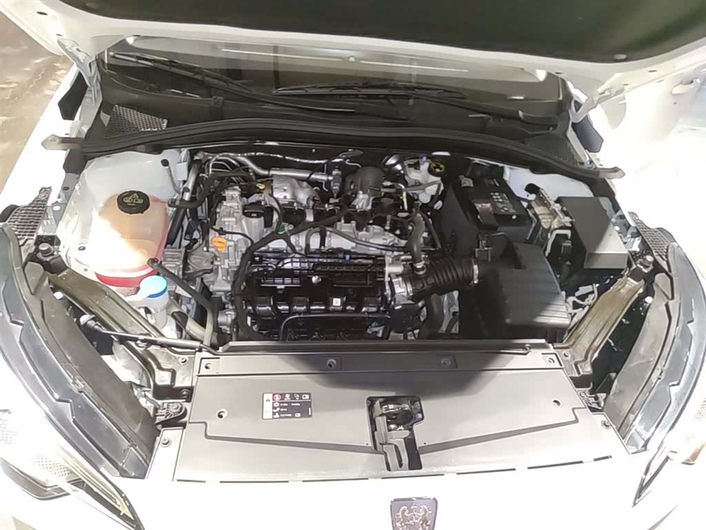 Roewe i5, 2025 20