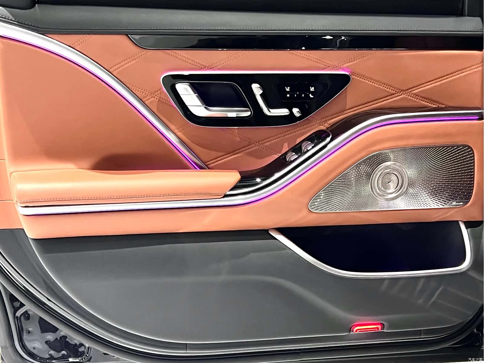 Maybach S-Class, 2024 34