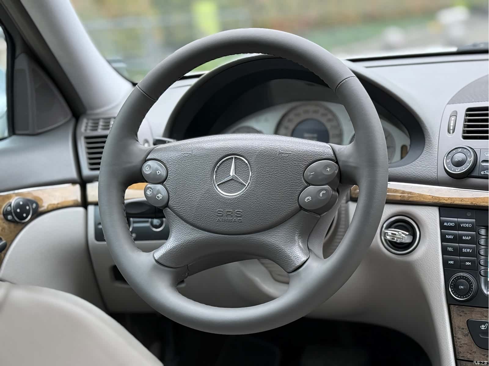 Mercedes-Benz E-Class, 2007 9