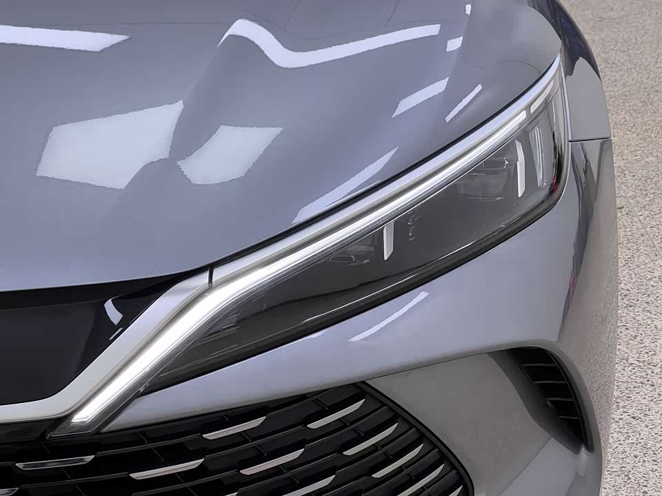 BYD Qin L