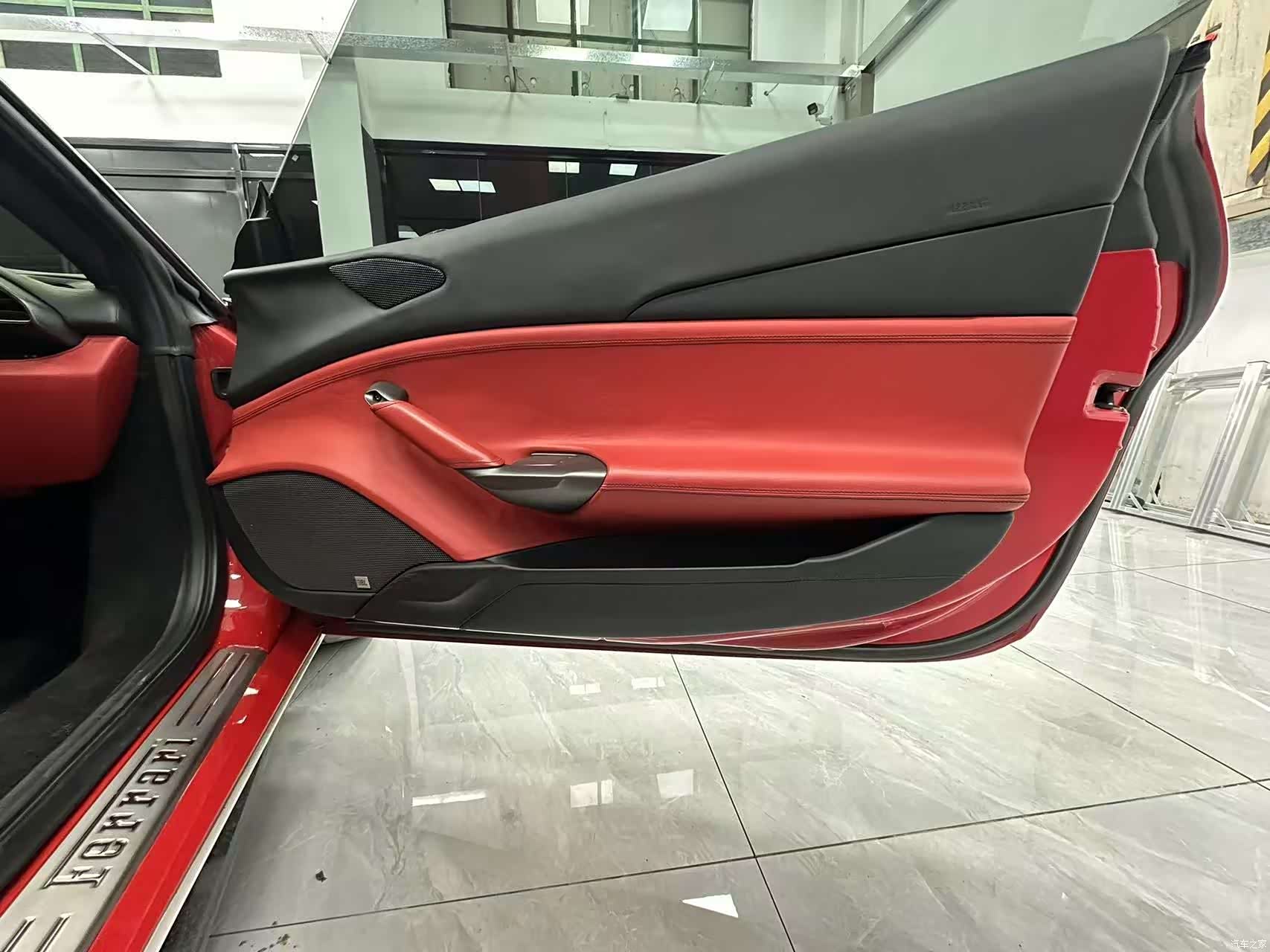 Ferrari 488, 2018 14