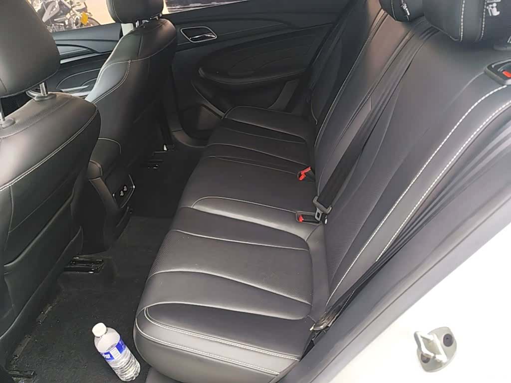 Roewe i5, 2020 17