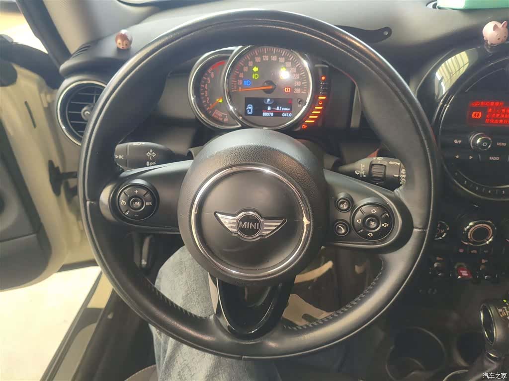 Mini ONE+, 2015 3