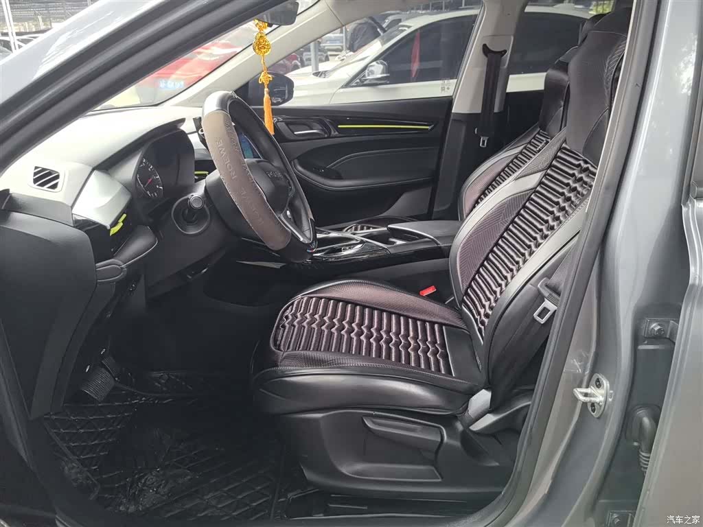 Roewe i5, 2023 15