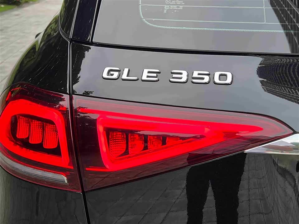 Mercedes-Benz GLE Mercedes-Benz GLE