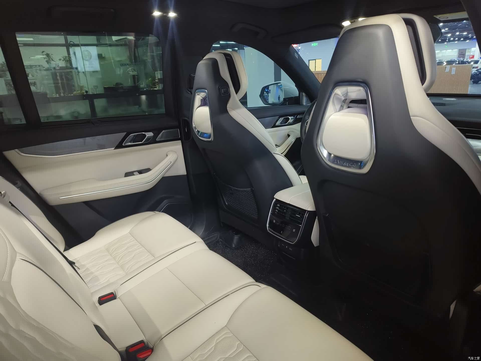 Lynk & Co 02, 2022 13