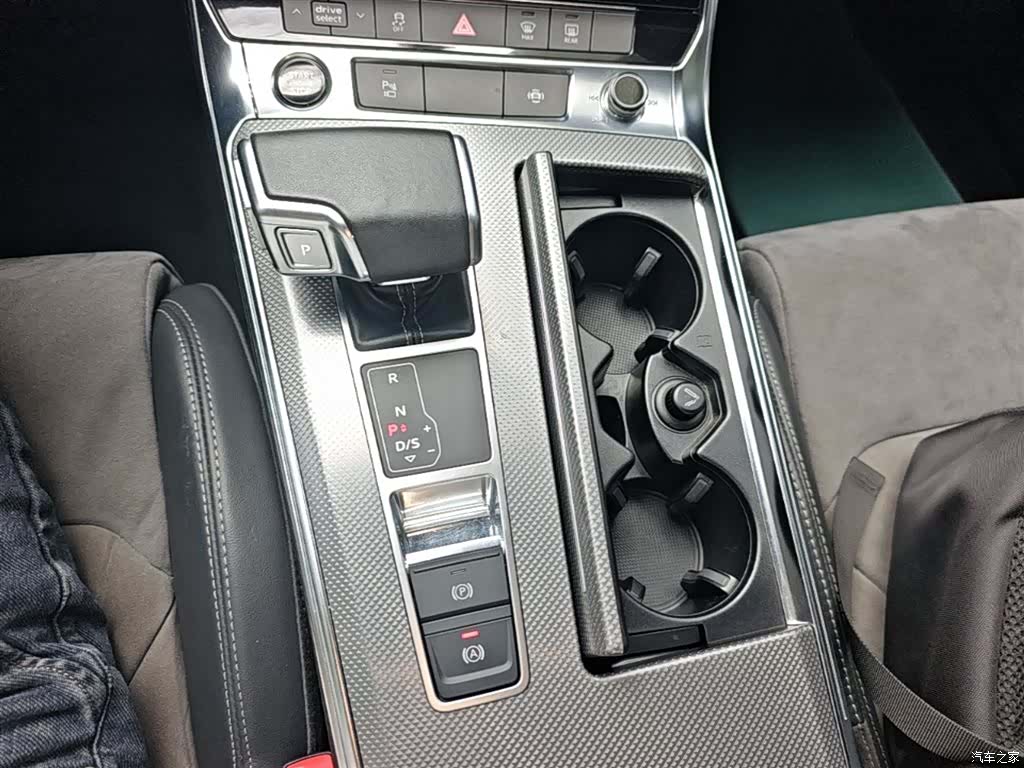Audi A6L, 2020 21
