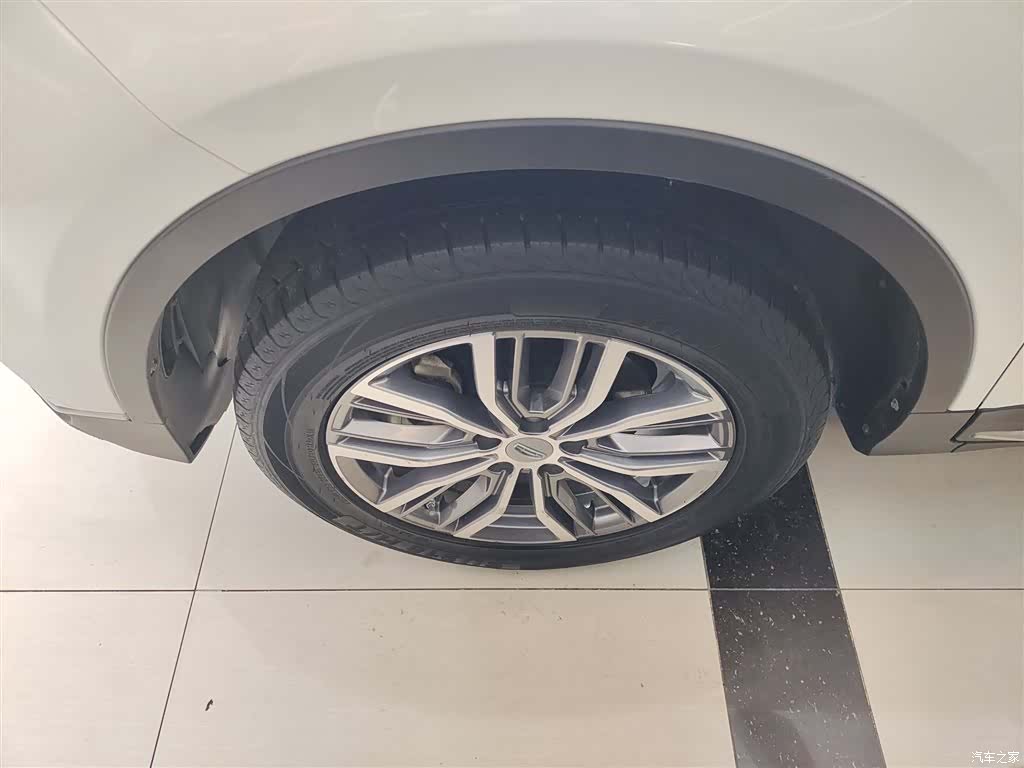 Geely Boyue, 2021 25