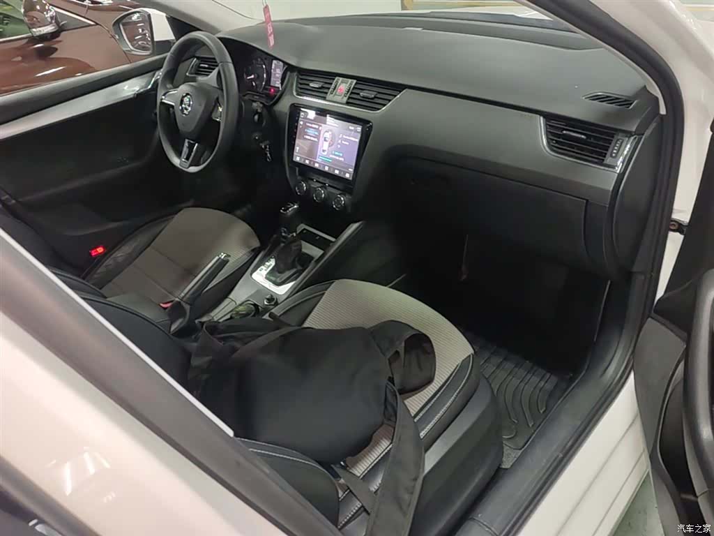 Skoda Octavia, 2017 11