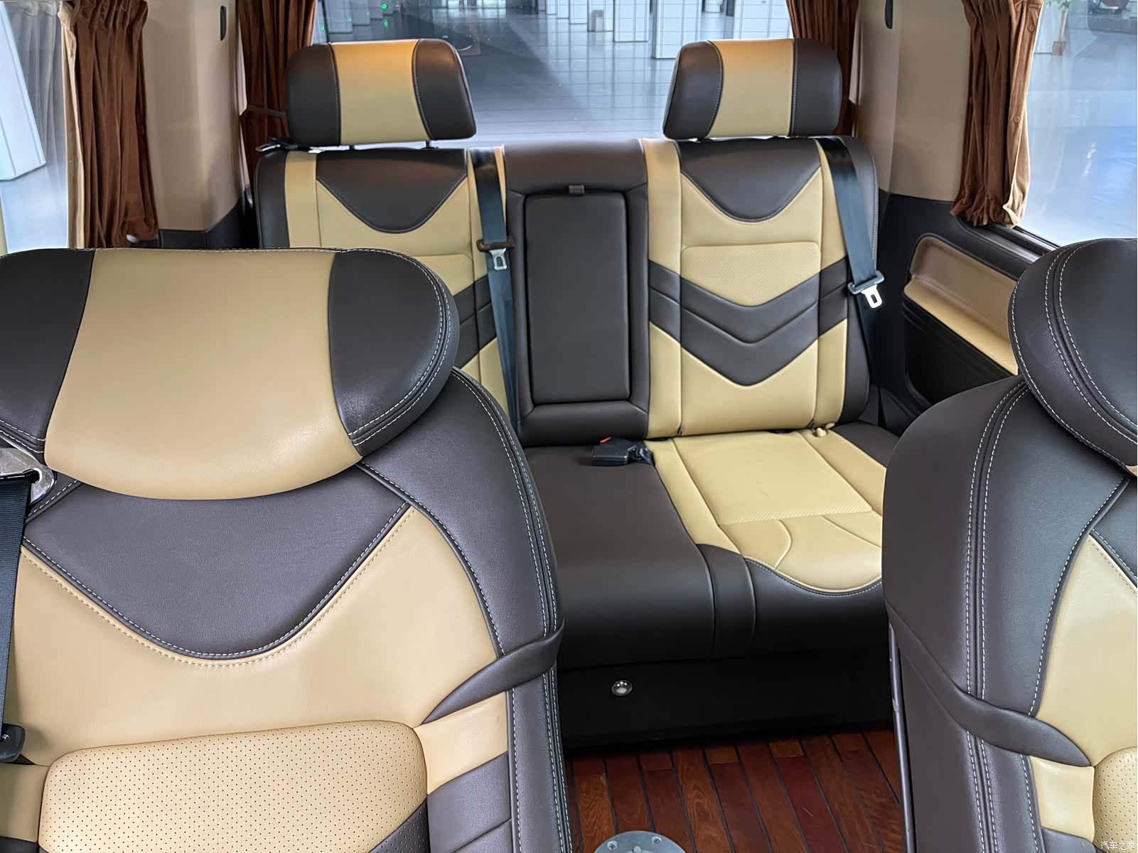Volkswagen 7, 2019 10