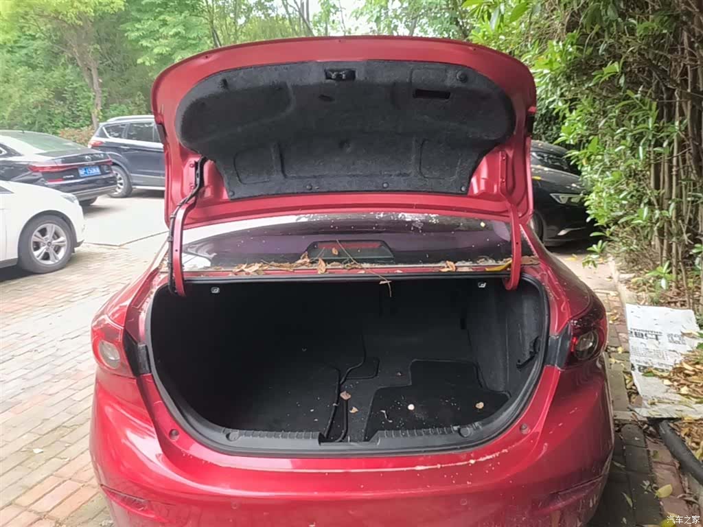 Mazda Mazda3, 2020 19