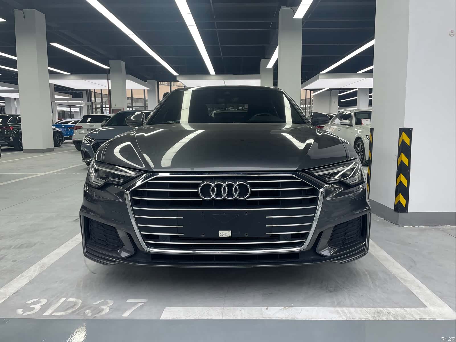 Audi A6L, 2022 2