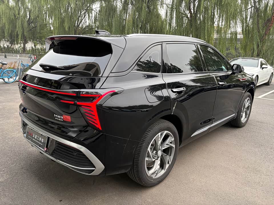 Hongqi HS3 PHEV