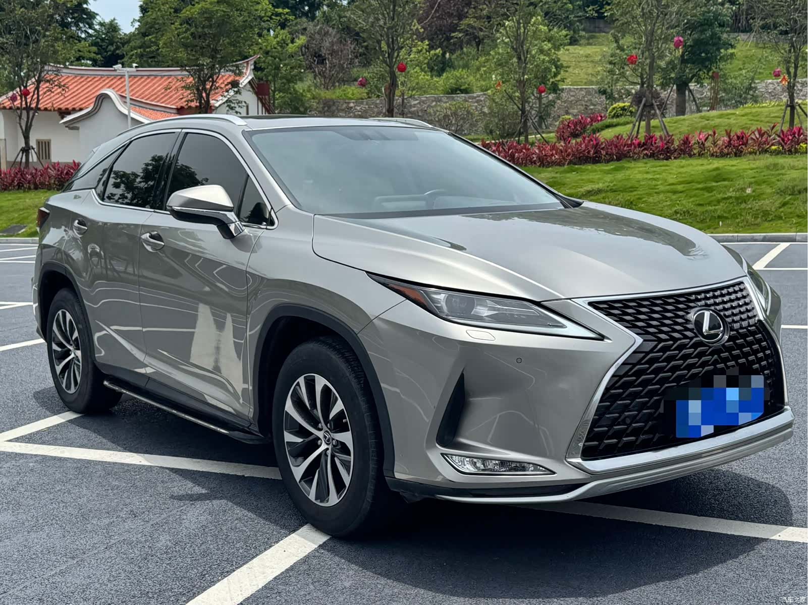 Lexus RX, 2022 3