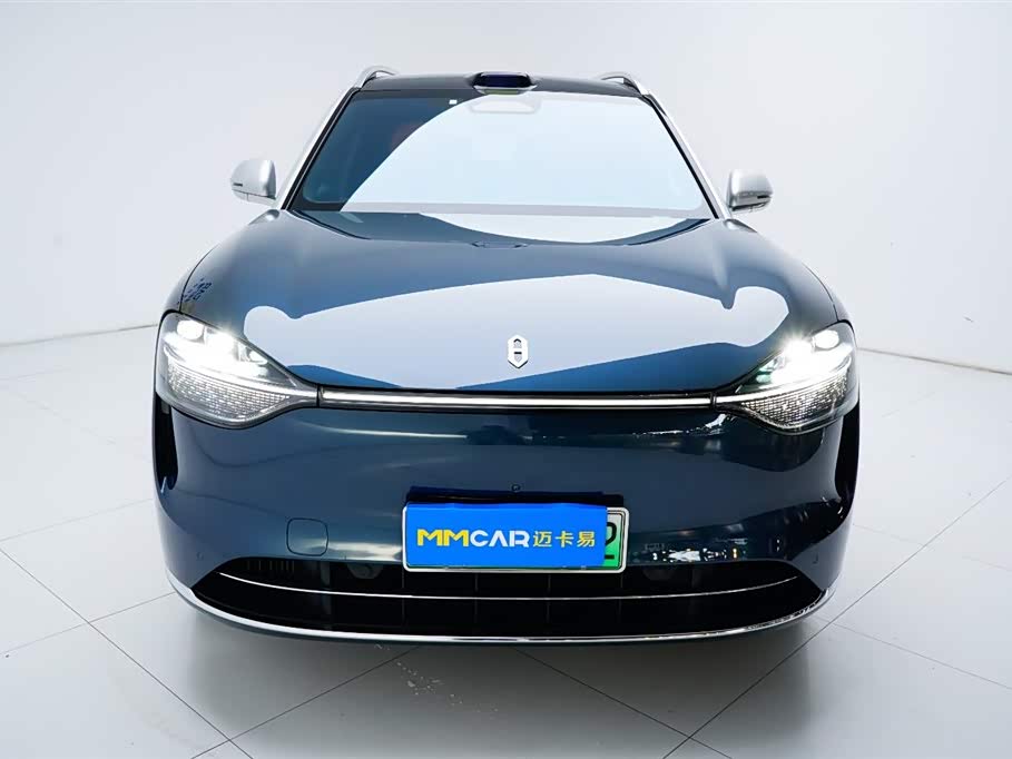 AITO Ask the world M9