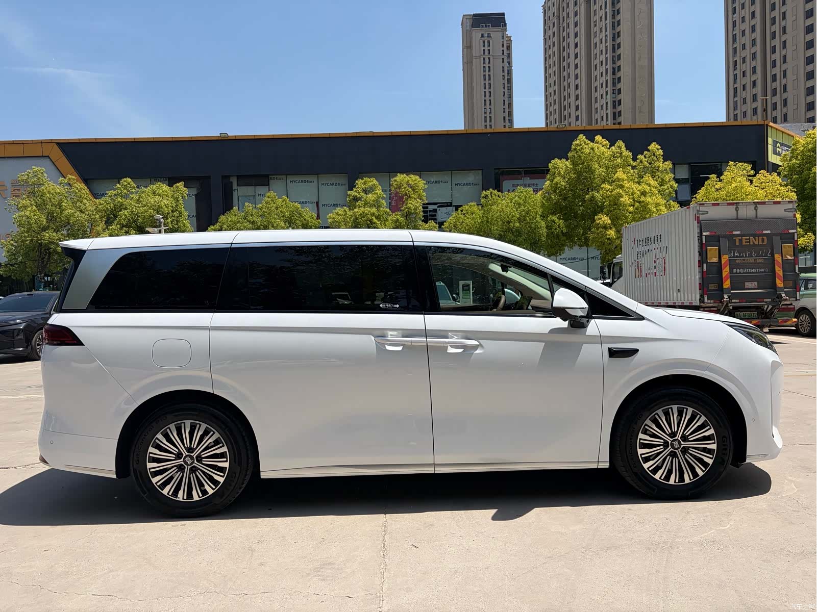 BYD Xia, 2025 все фото