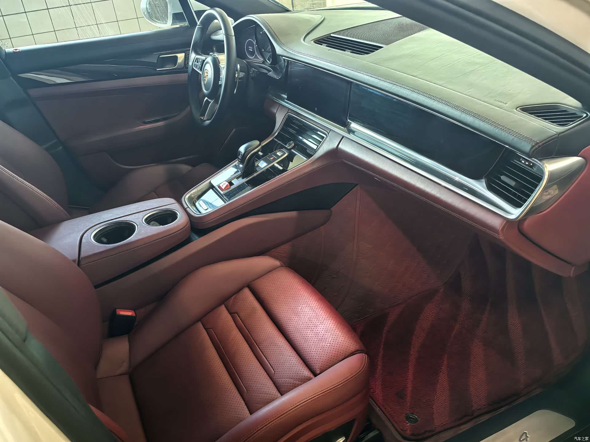 Porsche Panamera, 2019 9