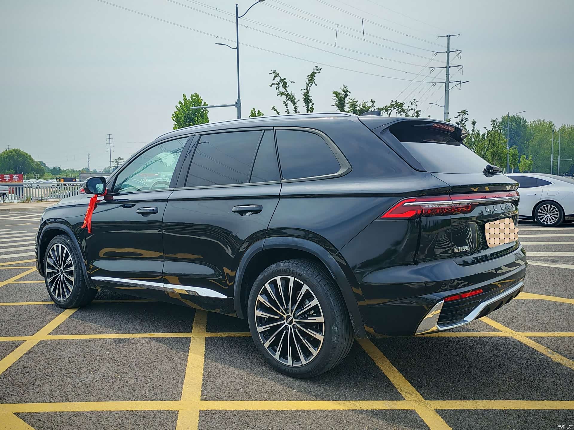 Geely Xingyue L, 2025 12