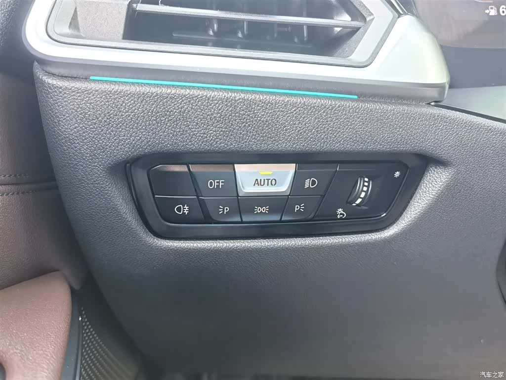 BMW 3 Series, 2021 32