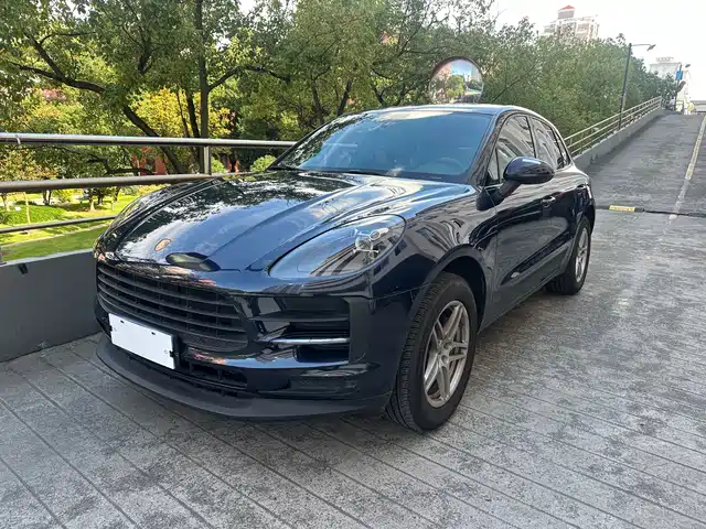 Porsche Macan 2021 — купить из Китая под заказ