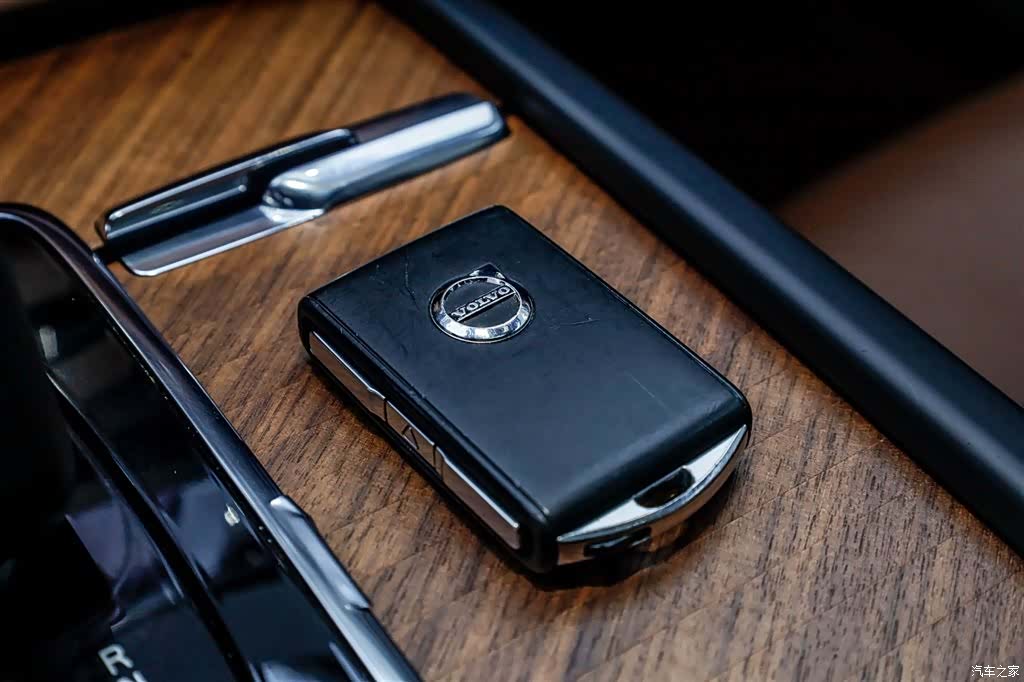 Volvo XC90, 2023 30