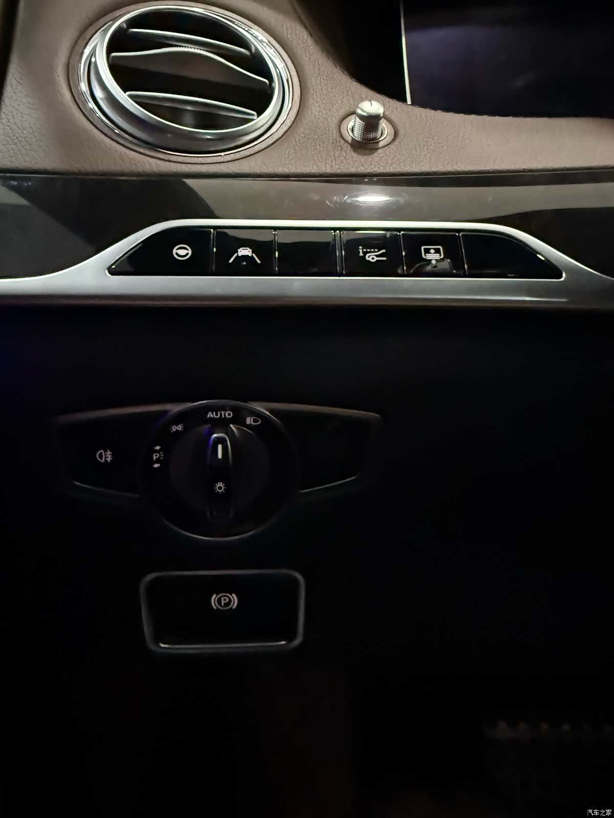 Mercedes-Benz S-Class, 2018 16