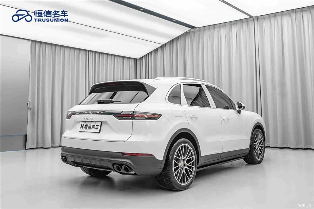 Porsche Cayenne, 2018 все фото