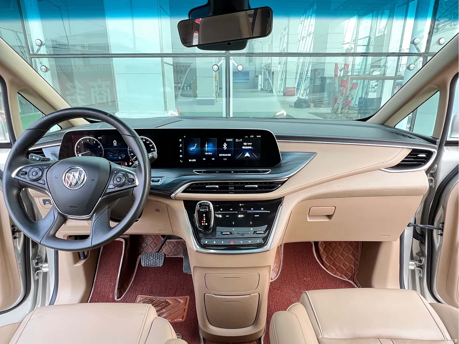 Buick GL8, 2021 12
