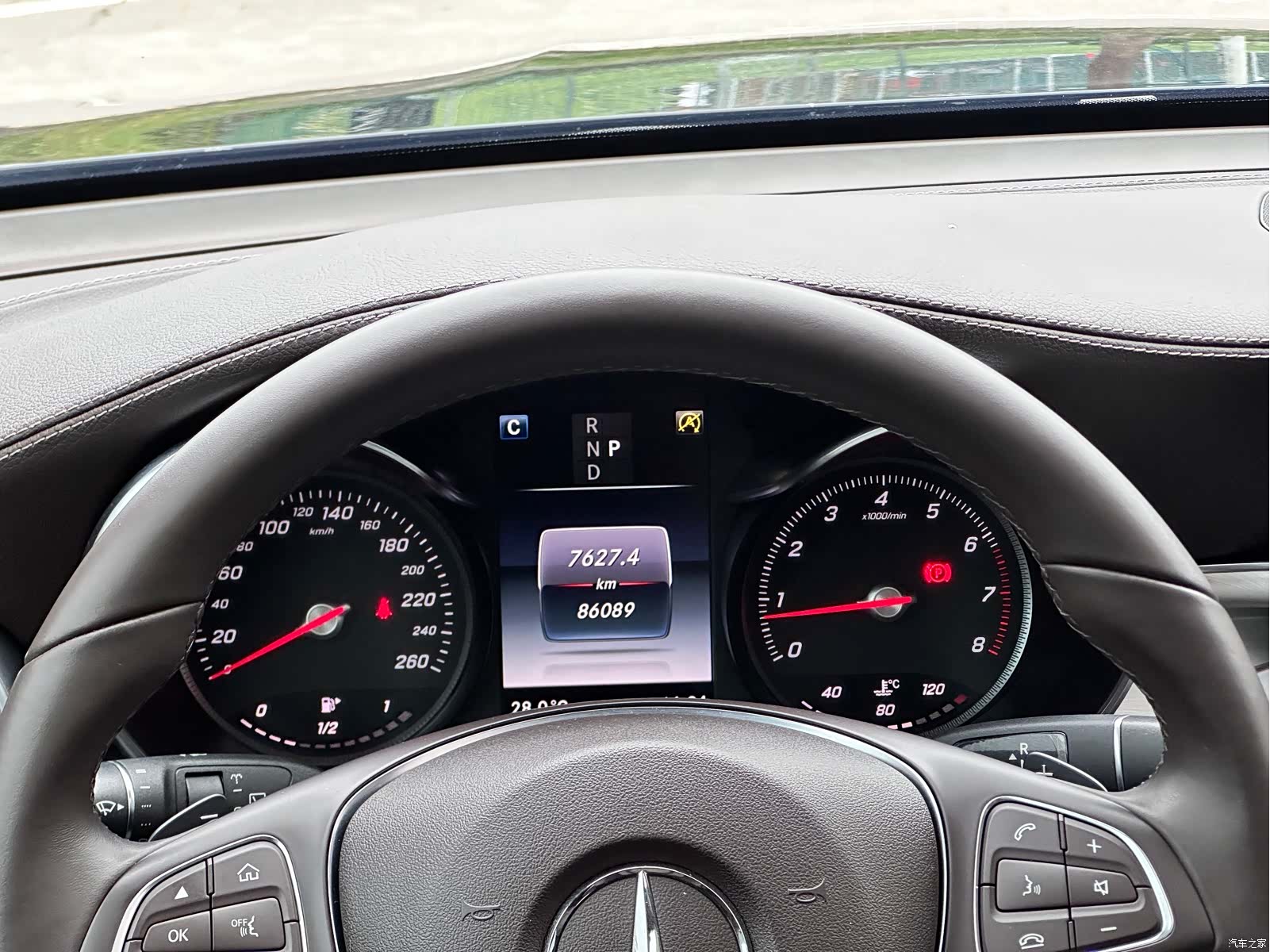 Mercedes-Benz GLC, 2019 15
