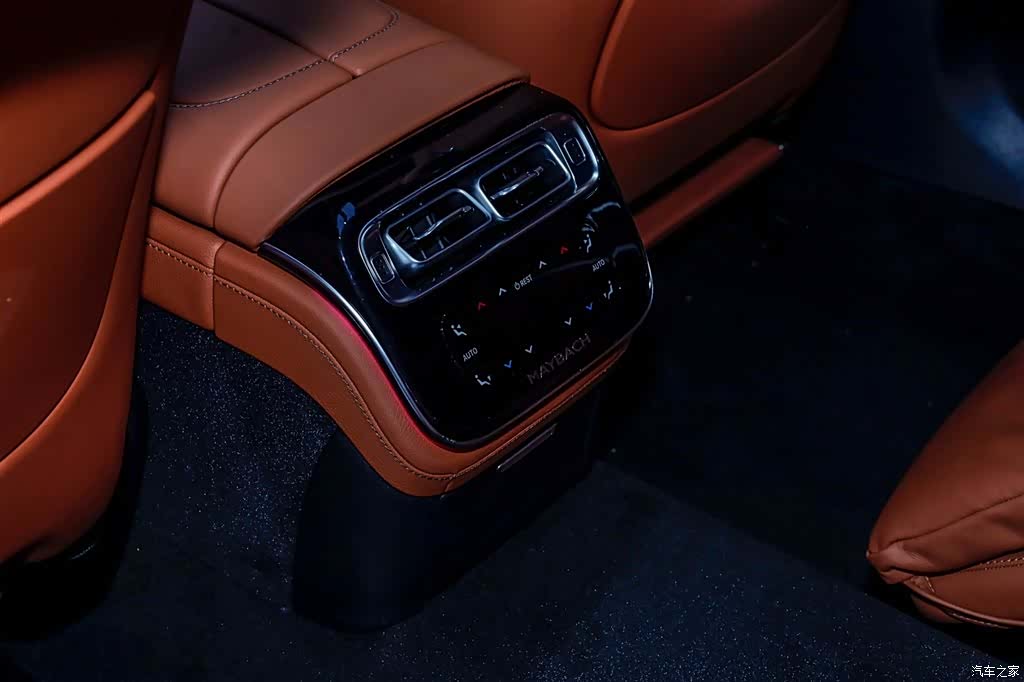 Maybach S-Class, 2022 11