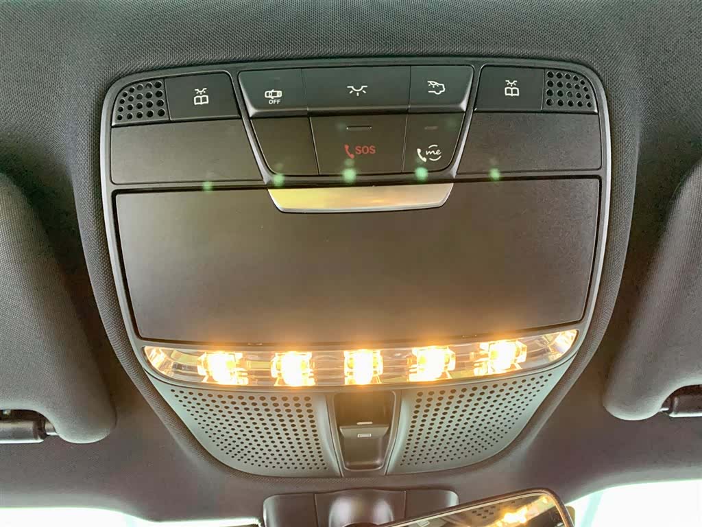 Mercedes-Benz E-Class, 2023 22