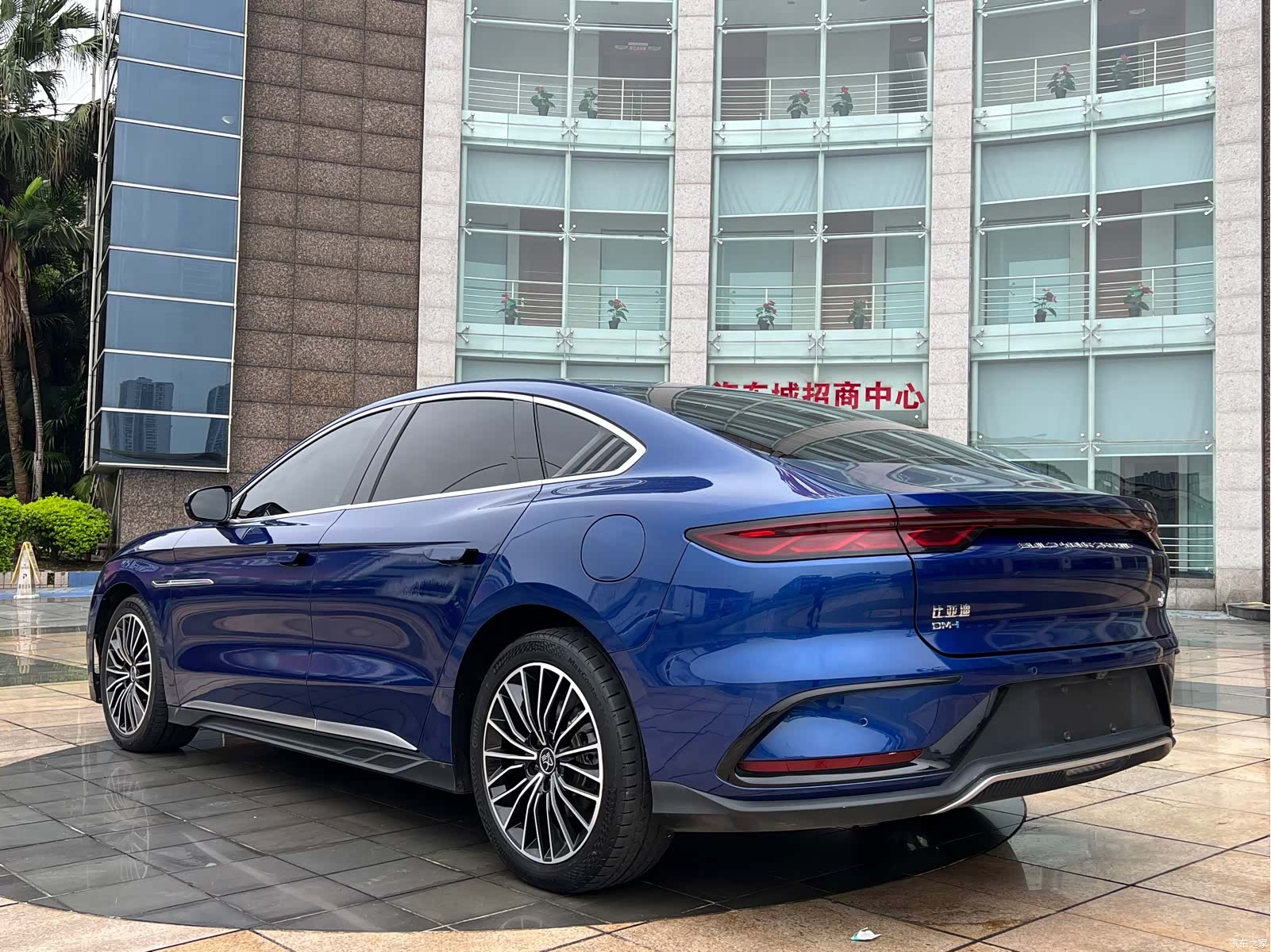 BYD Han, 2022 4