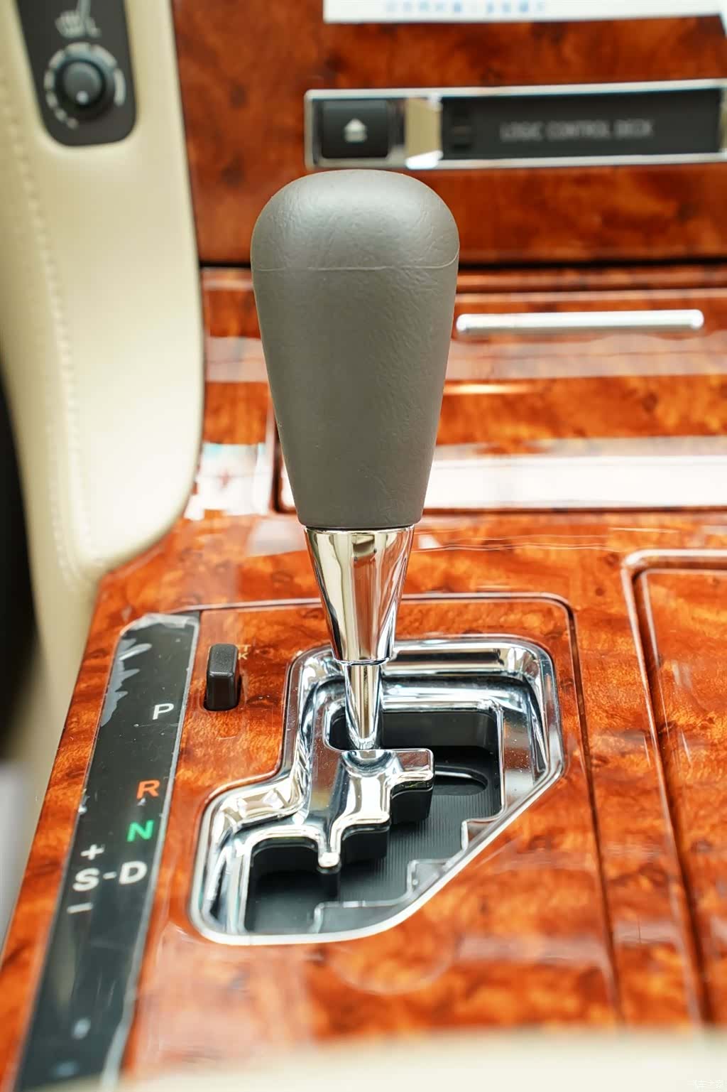 Toyota Crown, 2008 19