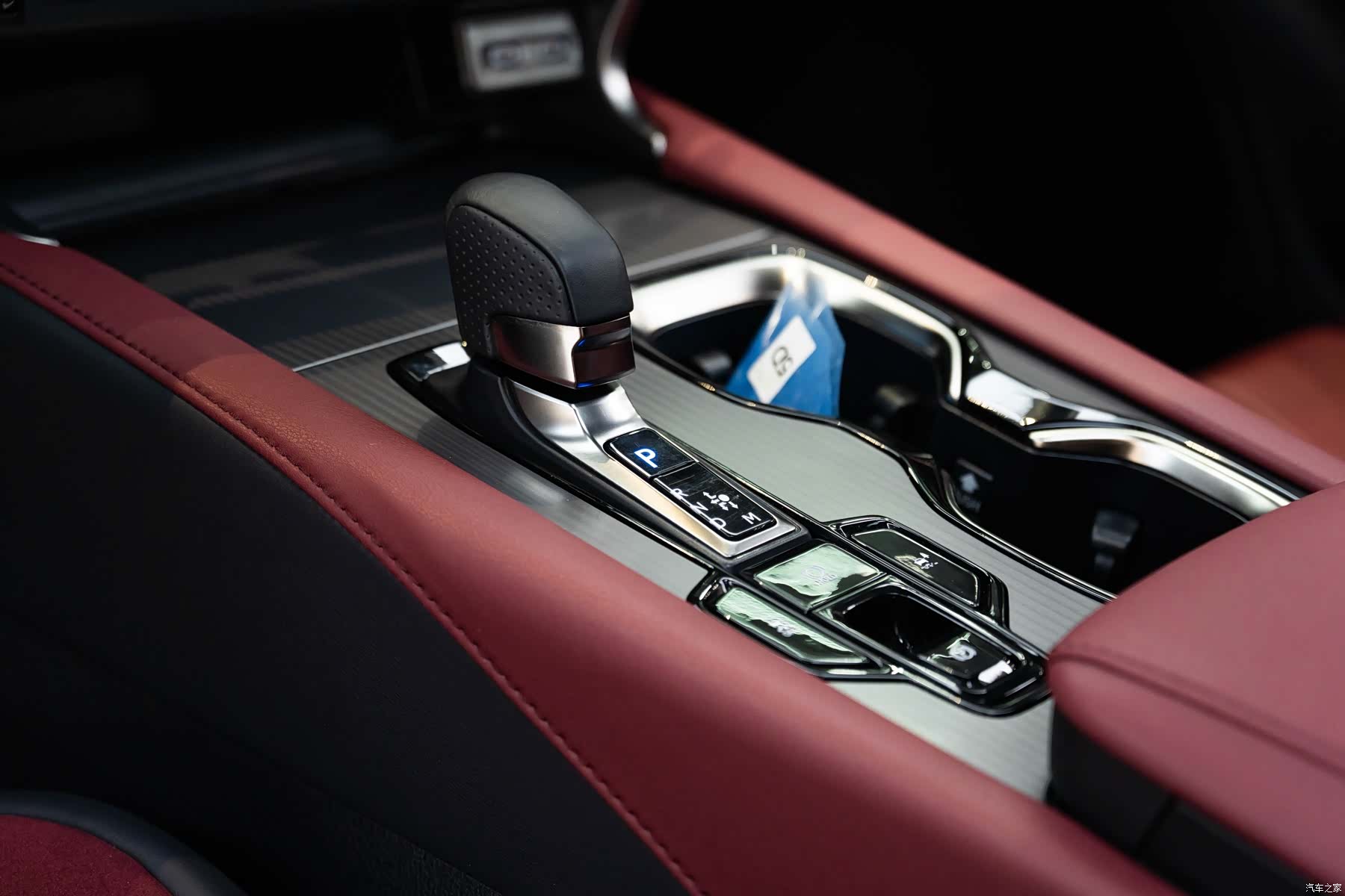 Lexus RX, 2023 15