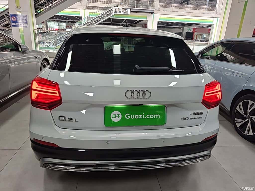 Audi e-tron, 2021 6