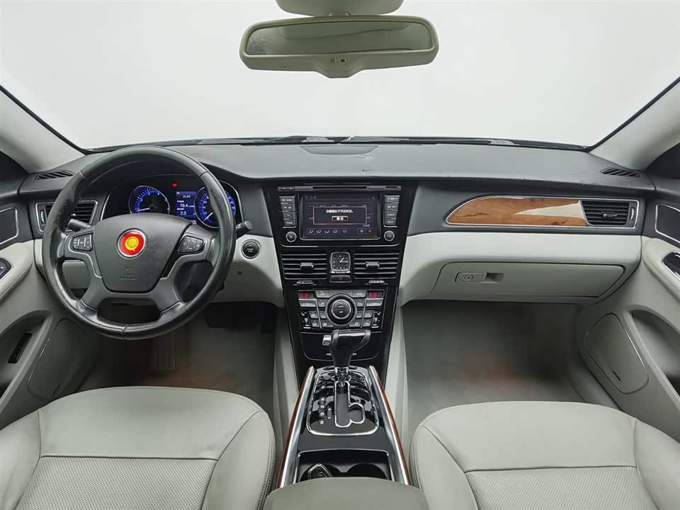 Hongqi H7