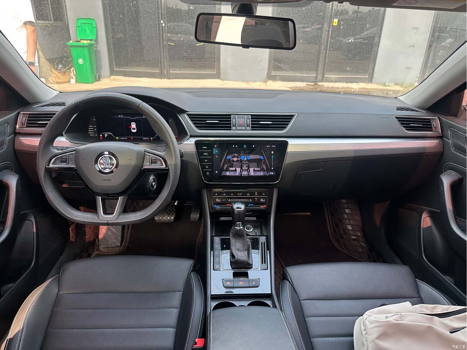 Skoda Superb, 2024 6