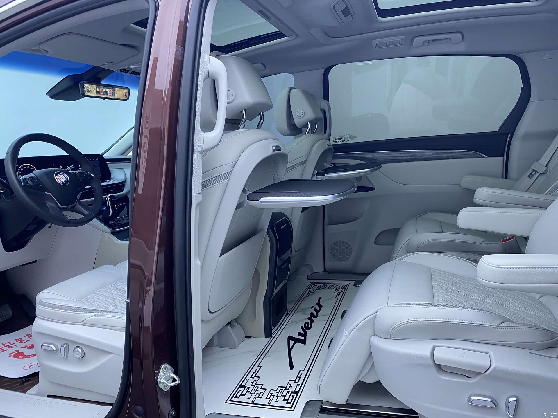 Buick GL8, 2022 7