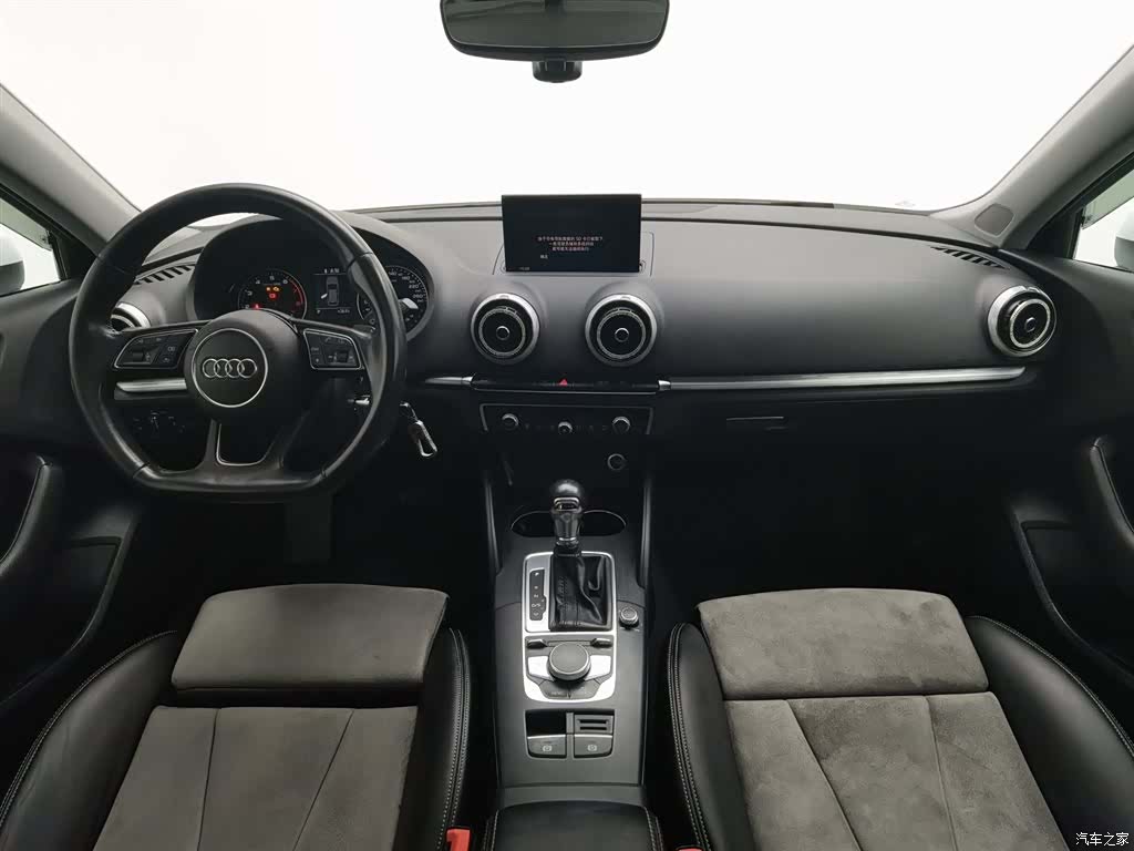 Audi A3, 2019 все фото