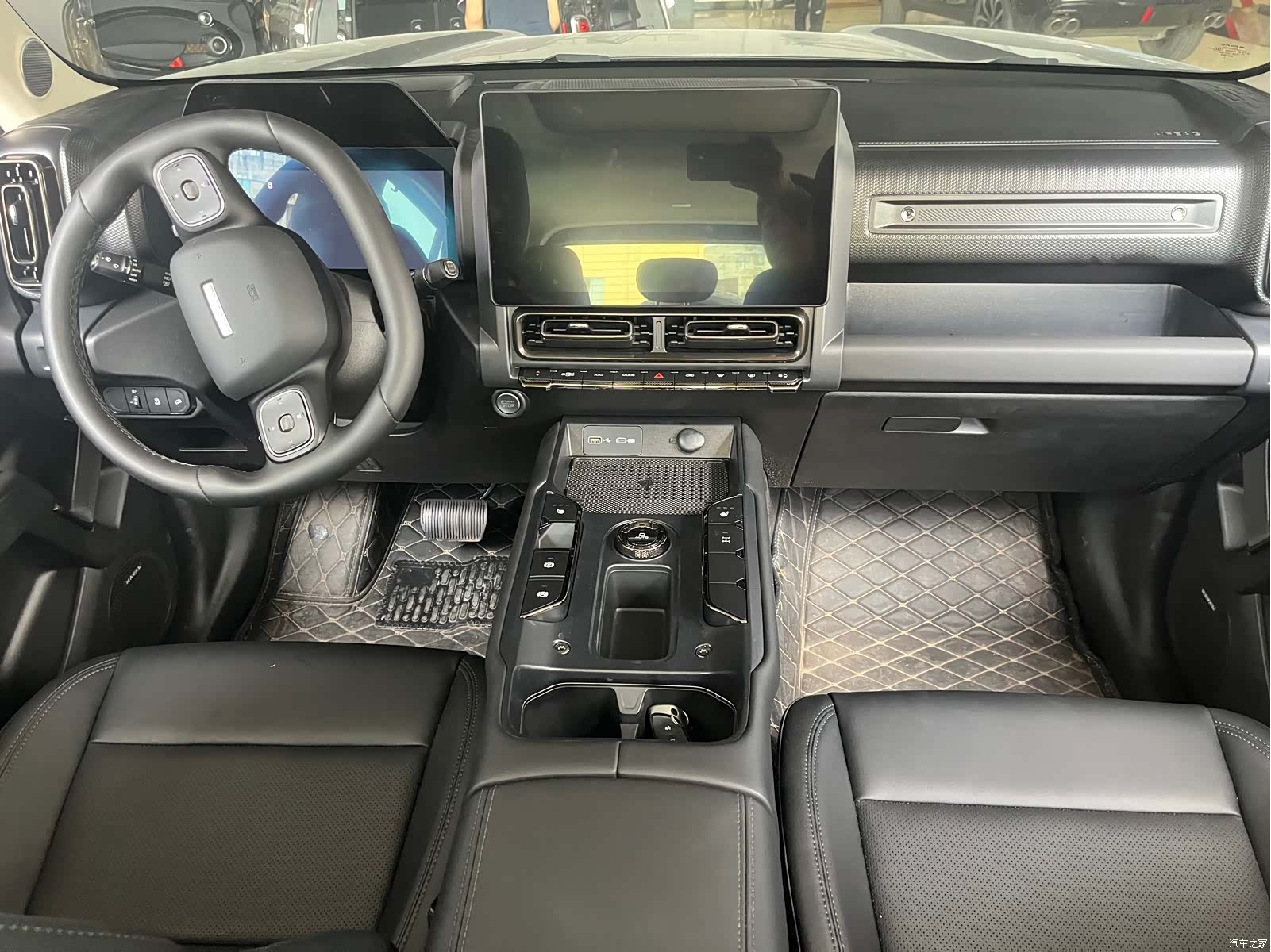 Haval Raptor, 2025 24