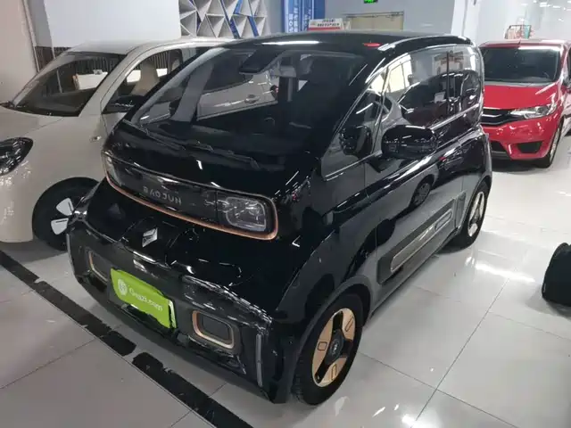 Baojun Baojun KiWi EV 2021 — купить из Китая под заказ