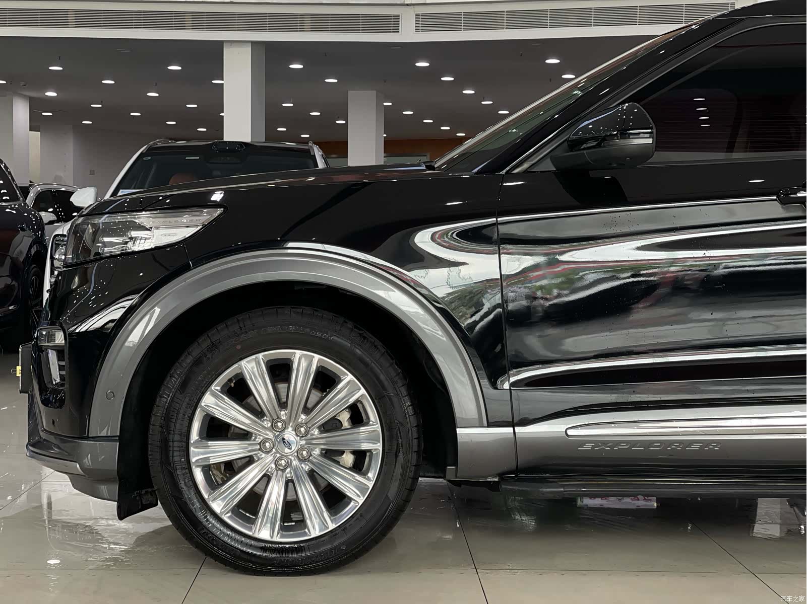 Ford Explorer, 2020 11
