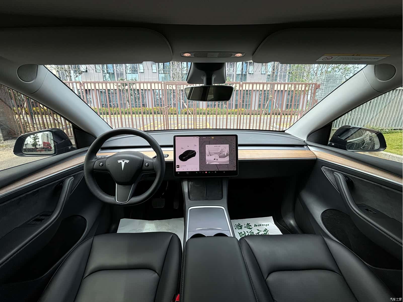 Tesla Model Y, 2022 6
