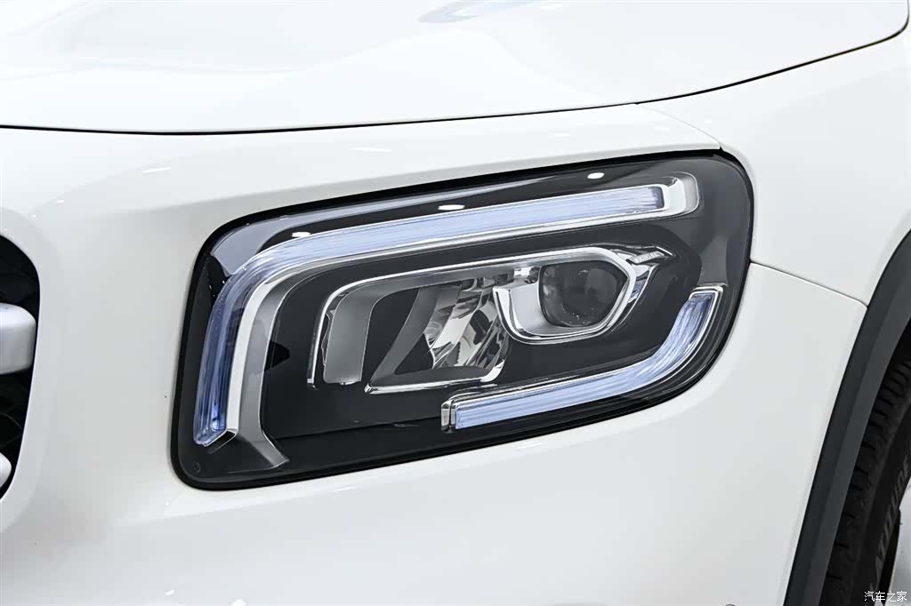 Mercedes-Benz GLB, 2022 10