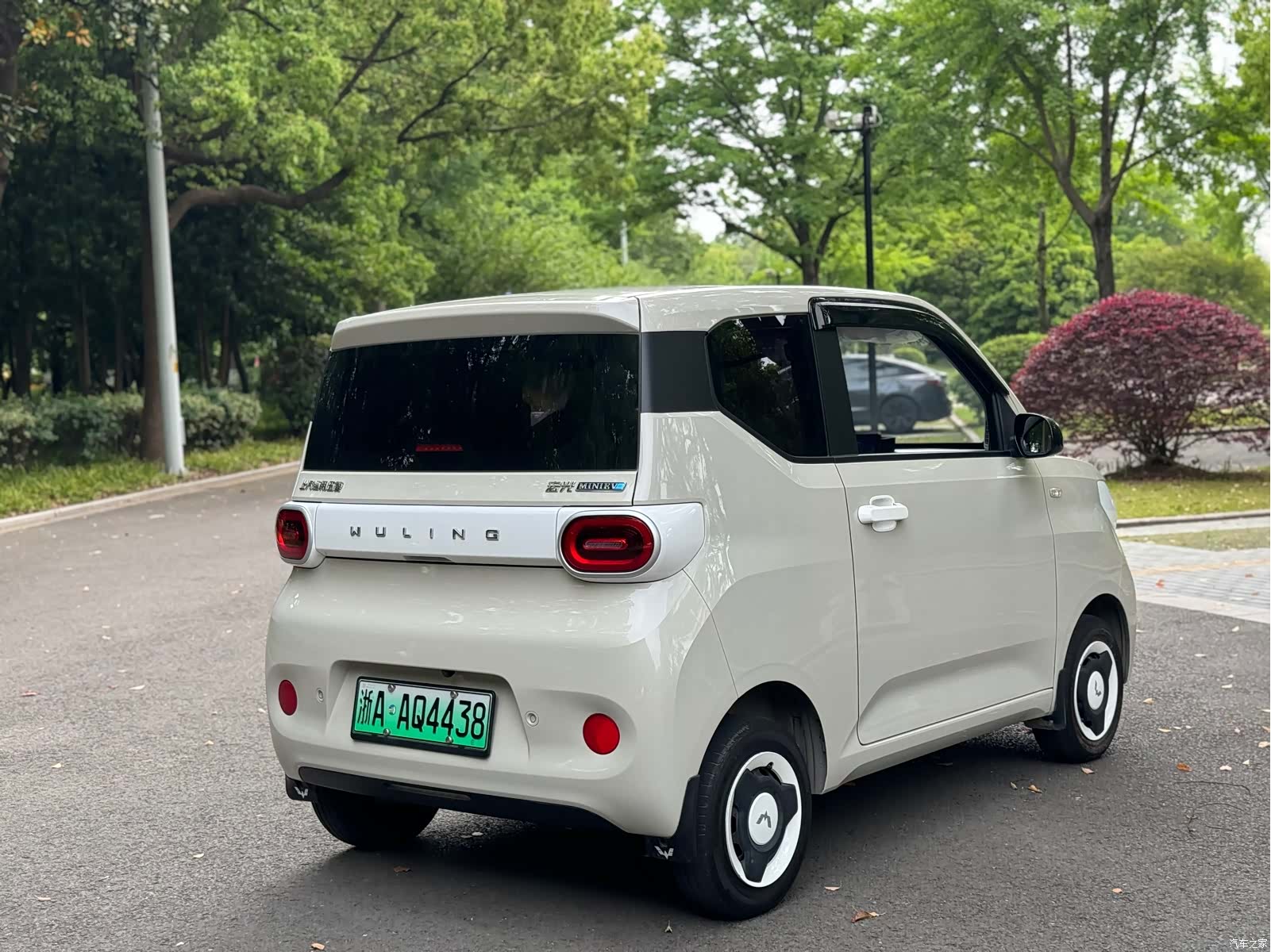 Wuling MINIEV, 2024 11