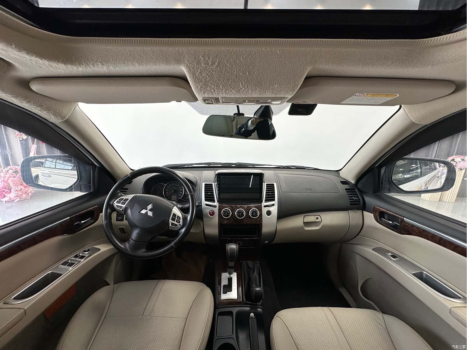 Mitsubishi Pajero, 2017 6
