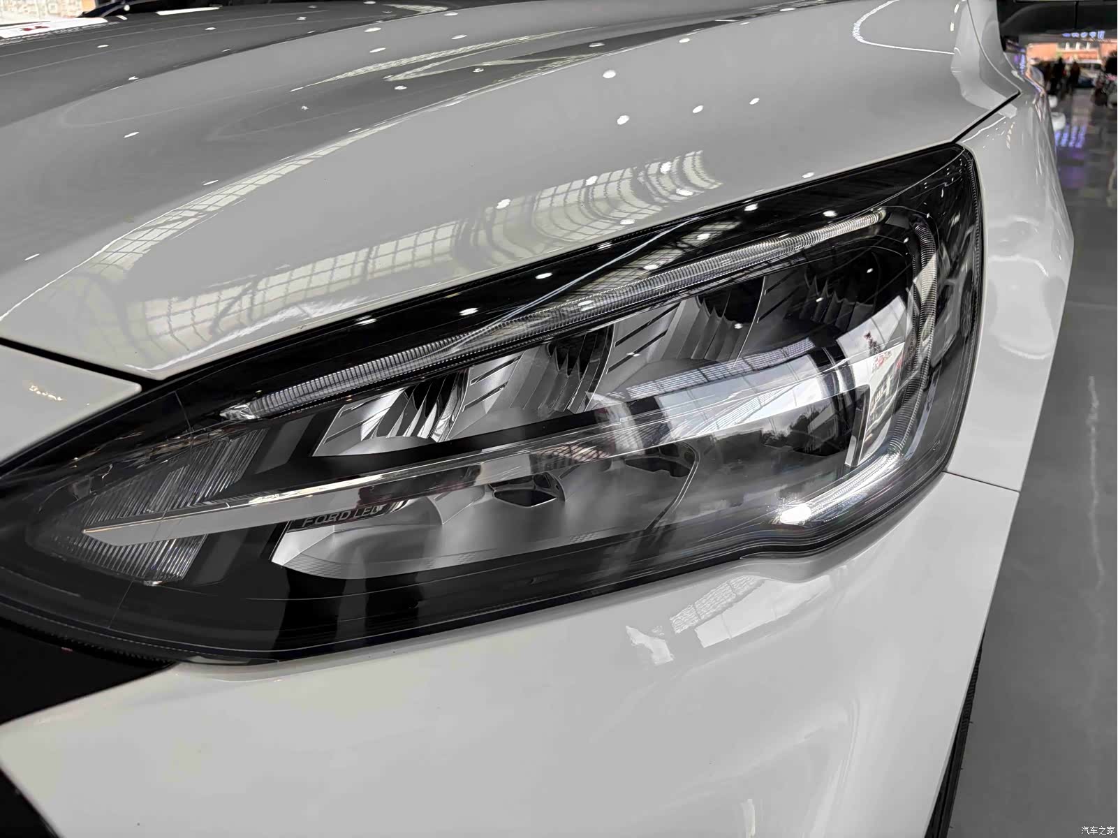 Ford Focus, 2022 27
