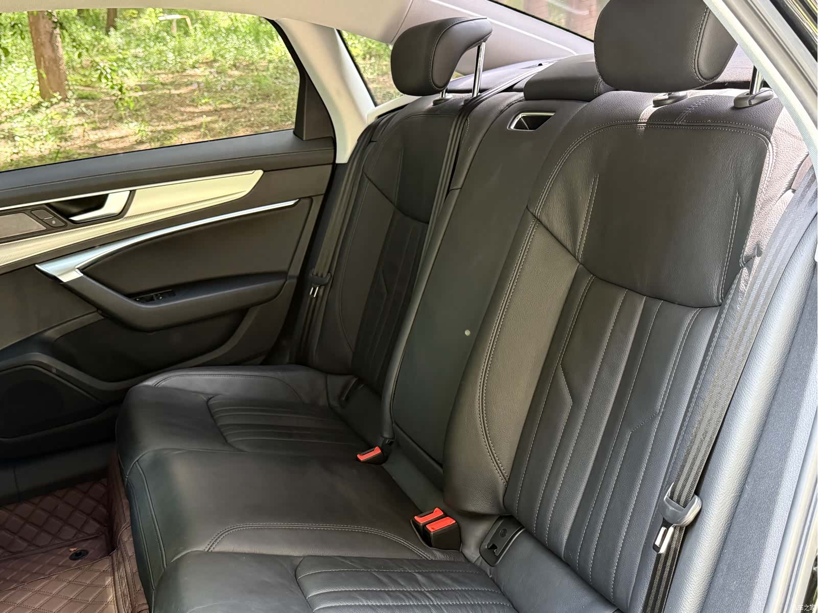 Audi A6L, 2020 11